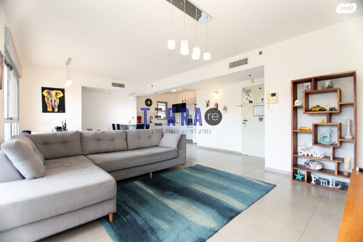 דירה, אלונים, קרית השרון, נתניה