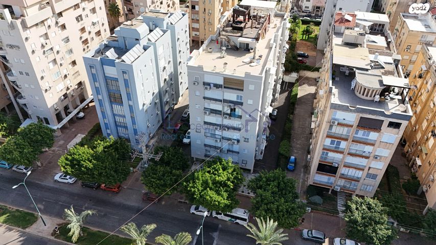 דירה, שדרות חיים וייצמן 94, צפון מזרח מרכז העיר, נתניה