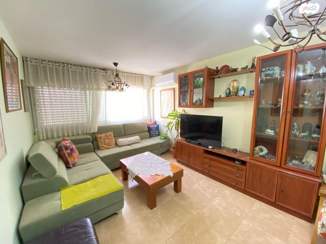 דירה, דרך עכו חיפה 223, אביבים, קרית מוצקין