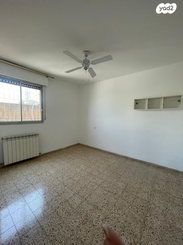 דירה, אורן 23, רמת בן גוריון, חיפה