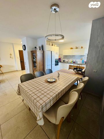 דירה, תרצה, רמת גן