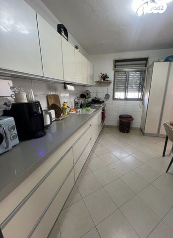 דירת גן, שדרות