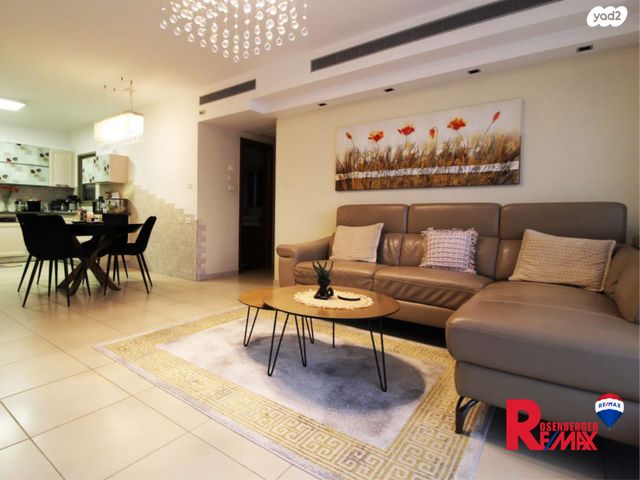 דירה, אהוד מנור 13, קרית אילון, חולון