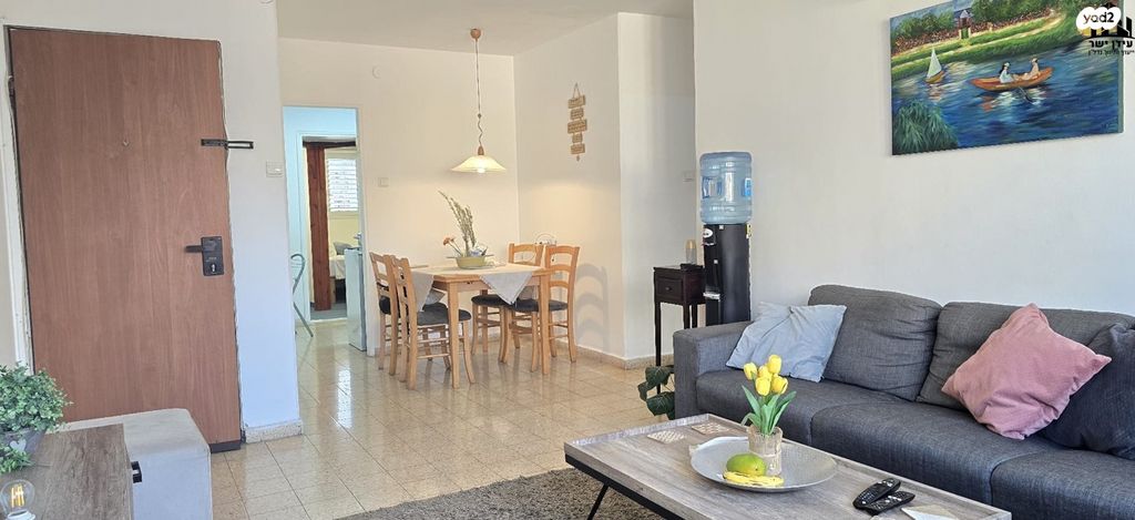 דירה, צביה לובטקין 34, נווה אליעזר וכפר שלם מזרח, תל אביב יפו