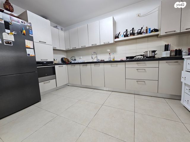 דירה, נשר, ערד