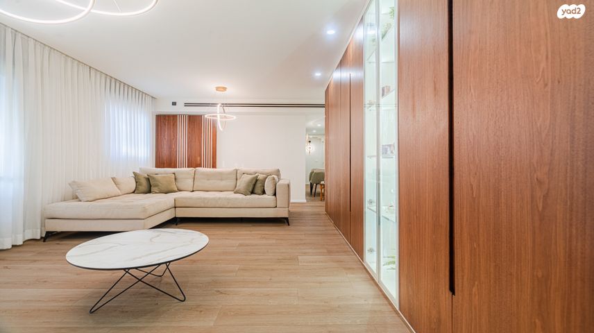 דירה, דרך ארץ, עיר היין, אשקלון