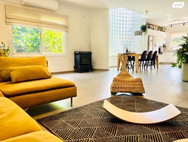 בית פרטי/ קוטג', שאר העיר, קדימה צורן