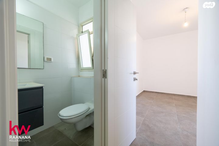 דירה, מכבי, נווה דוד רמז, רעננה