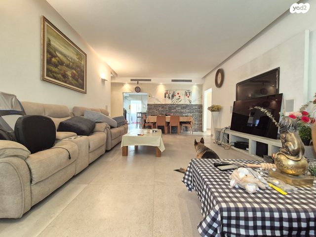 דירה, מרכז, הרצליה