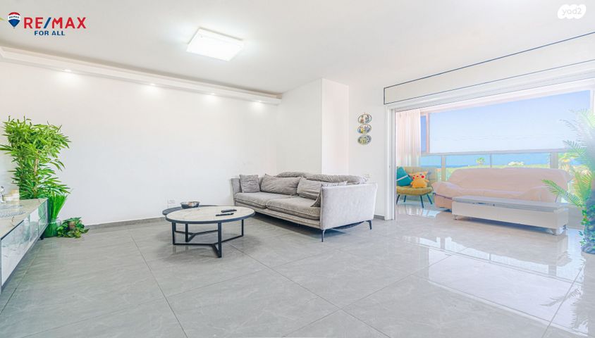 גג/ פנטהאוז, הרב מנצור בן שמעון, אשקלון