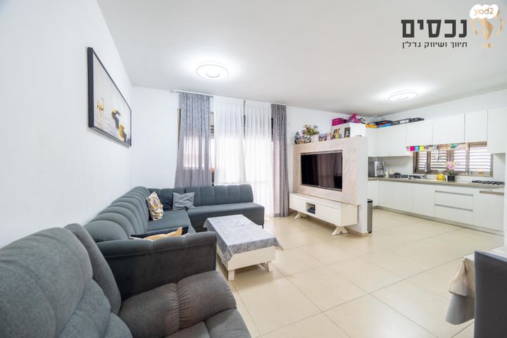 דירה, מנחם רצון 30, מחנה יהודה, פתח תקווה