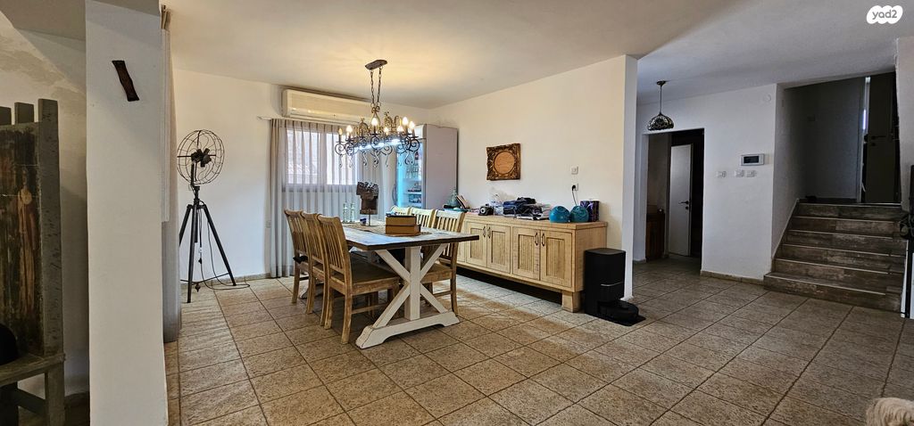 בית פרטי/ קוטג', יהושפט 75, מלכי ישראל, קרית גת