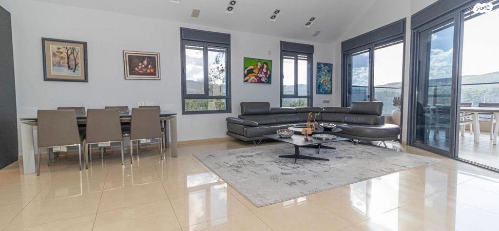 דו משפחתי, הוד הכרמל, דניה, חיפה