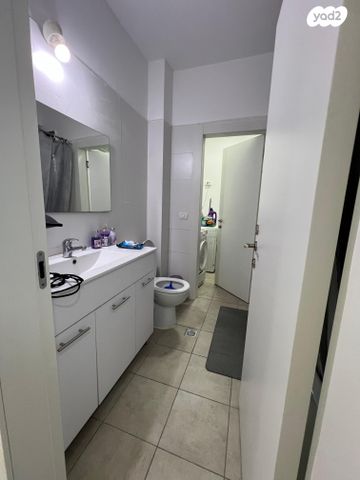 דירה, שדרות קק"ל, המחנה הצבאי, קרית מלאכי