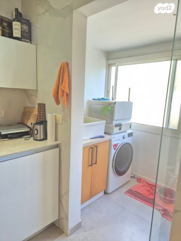 דירה, מרכז, הרצליה