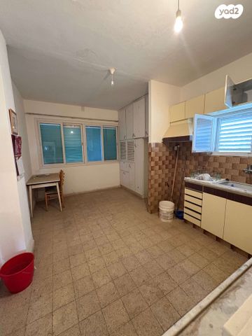 דירה, החשמל 16, נווה פז, חיפה