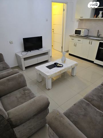 דירה, בורלא 33, שכונה ה', באר שבע