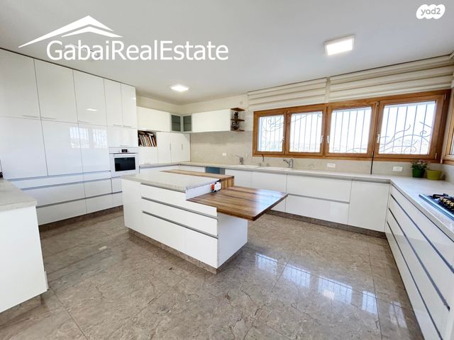 בית פרטי/ קוטג', תירוש, הגפן, אפרת