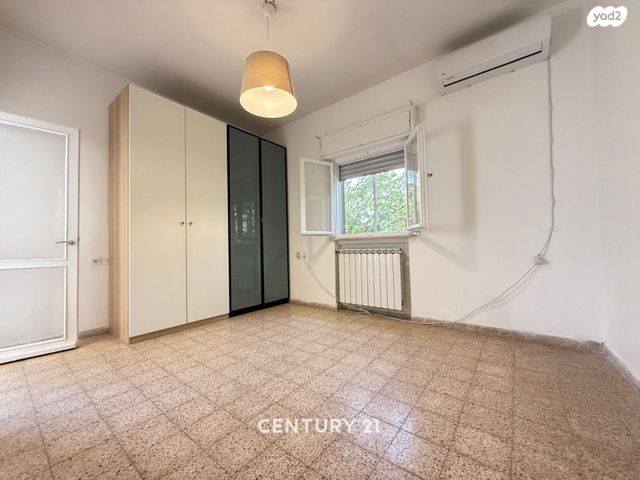 דירה, נגבה, קטמון הישנה, ירושלים