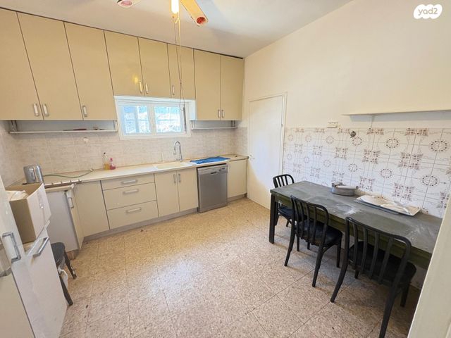 דו משפחתי, החצב, שיכוני המזרח, ראשון לציון