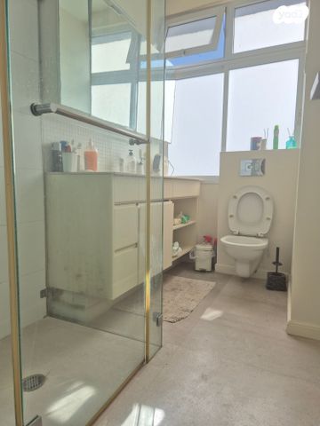 דירה, מרכז, הרצליה