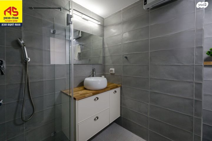 גג/ פנטהאוז, שוהם