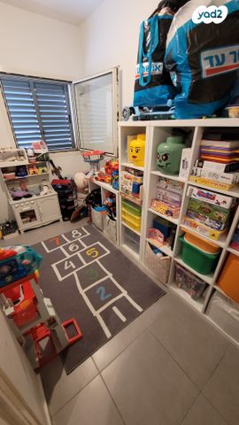 דירה, קרית אונו