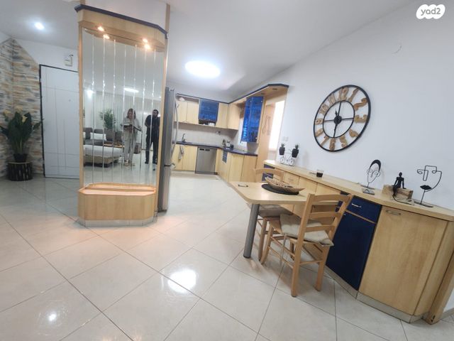 דירה, יהודה הלוי, רובע ה', אשדוד