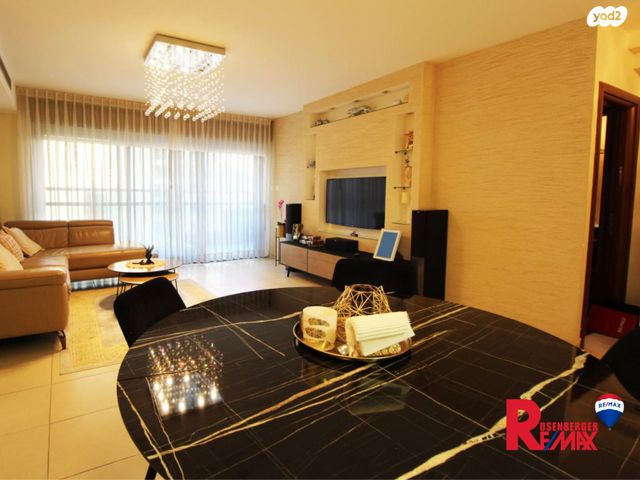 דירה, אהוד מנור 13, קרית אילון, חולון