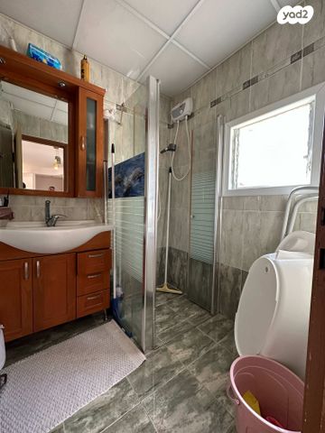 דירה, שדרות ששת הימים 17, נווה אליעזר וכפר שלם מזרח, תל אביב יפו