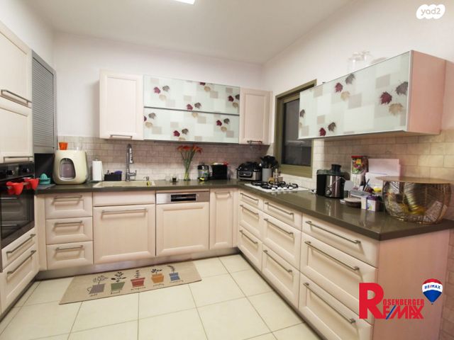 דירה, אהוד מנור 13, קרית אילון, חולון