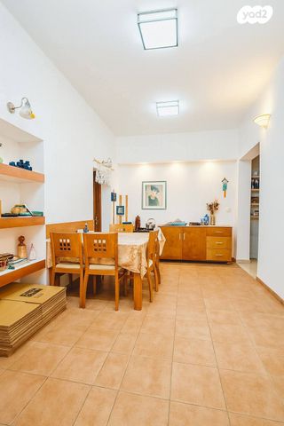 בית פרטי/ קוטג', גבת, גבת