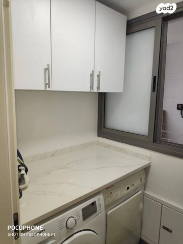 דירה, נאות רבין, יבנה