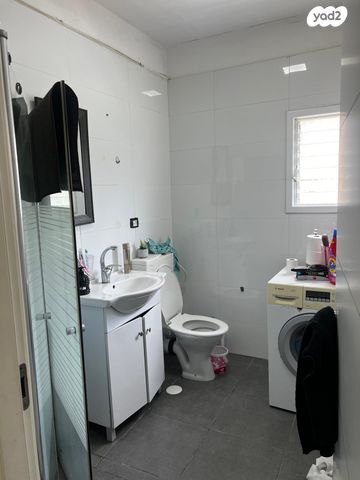 דירה, רוטשילד 28, רוטשילד עצמאות, בת ים