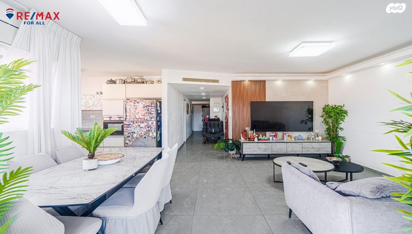 גג/ פנטהאוז, הרב מנצור בן שמעון, אשקלון