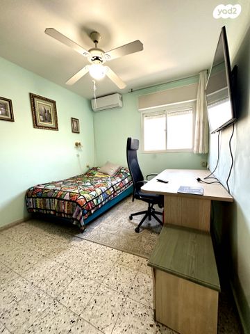 דירה, שדרות מלכי ישראל 215, שער הדרום, קרית גת