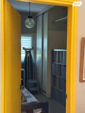 דו משפחתי, הנחל, יד חנה, יד חנה