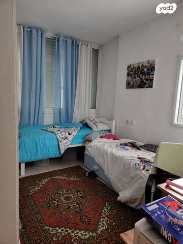 דירה, יהודה לייב פינסקר 28, לב המושבה / מרכז העיר, פתח תקווה