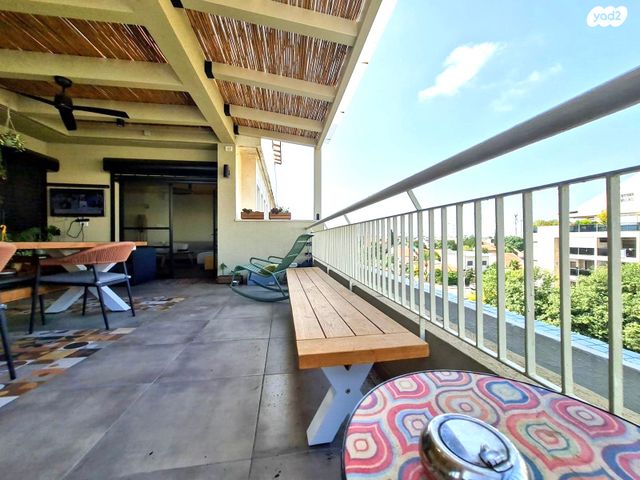 שמחה הולצברג 