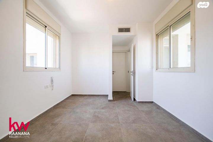 דירה, לוי אשכול, מרכז דרום, רעננה