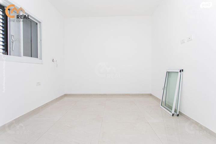 דירה, שדרות מוריה, מרכז הכרמל, חיפה