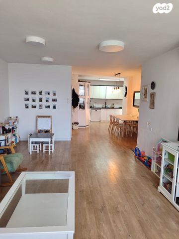 דירה, ישורון, רמתיים, הוד השרון