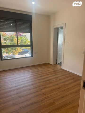 דירה, יד החזקה, נגבה, רמת גן