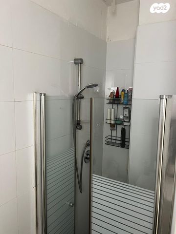 דירה, רוטשילד 28, רוטשילד עצמאות, בת ים