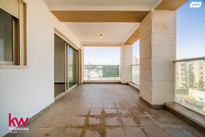 דירה, מכבי, נווה דוד רמז, רעננה