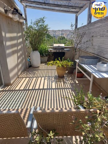 דופלקס, אבטליון, אלעד, אלעד