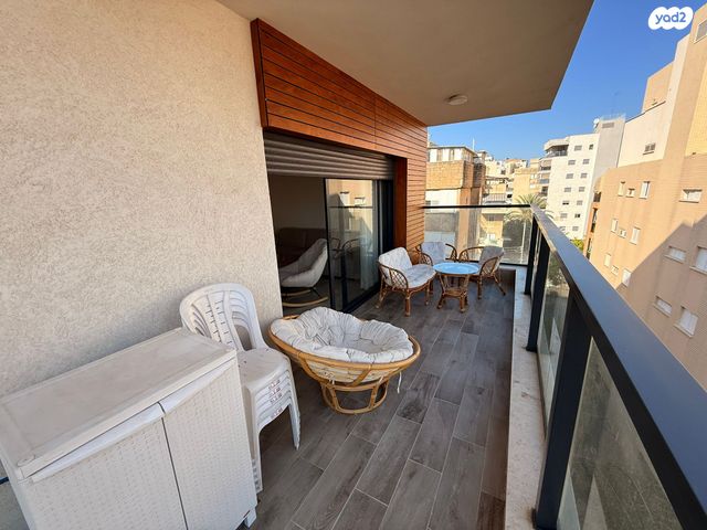 דירה, פתח תקווה