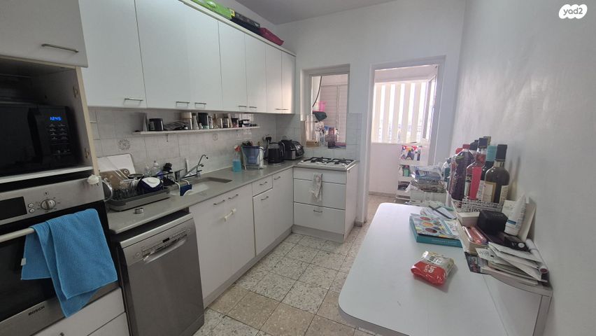 דירה, שמעון בן צבי, שטח 9, גבעתיים