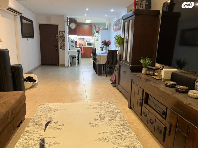 דירה, שפירא, המושבה, גדרה