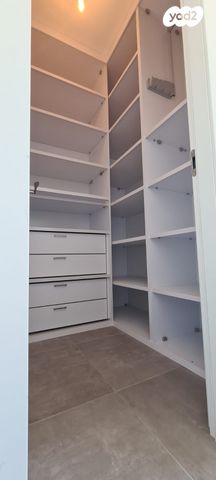 גג/ פנטהאוז, פרופ' יובל נאמן, תכנית ל', למד, תל אביב יפו